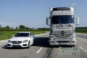 戴姆勒披露卡车版盲点辅助系统