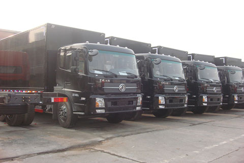 东风天锦载货车