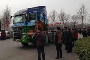 现场成交10多台 中国重汽商用车德州平原品鉴会圆满成功