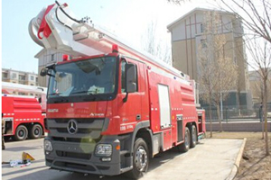 奔驰底盘消防车入驻石嘴山消防