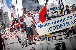 从南到北的新旅行 沃尔沃环球帆船赛第六段分赛起航