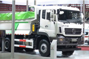 亮点多！东风商用车推出第四代东风大力神环保渣土车