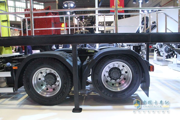 中国重汽SITRAK汕德卡C7H 国五 全气囊悬架 540马力 6X2万博体育app下载入口