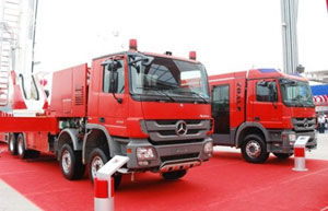 四川邛崃购置32米奔驰底盘高喷消防车