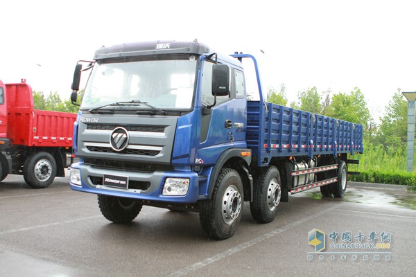 福田瑞沃 玉柴 240马力 6X2 中卡 载货车（外饰）