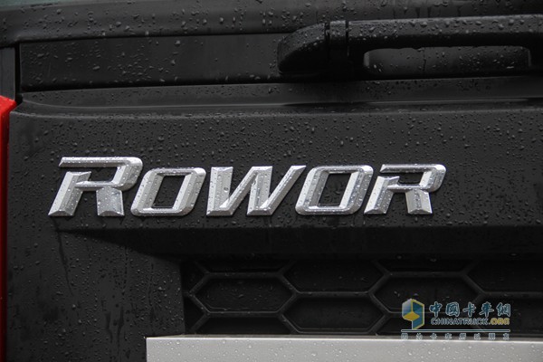 福田瑞沃 潍柴 270马力 8X4 自卸车（外观）