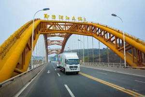 双11快递运输大揭秘 东风商用车担任50%以上快件配送