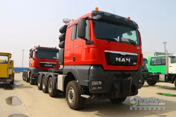 德国曼恩TGX 41.680马力大件万博体育app下载入口
