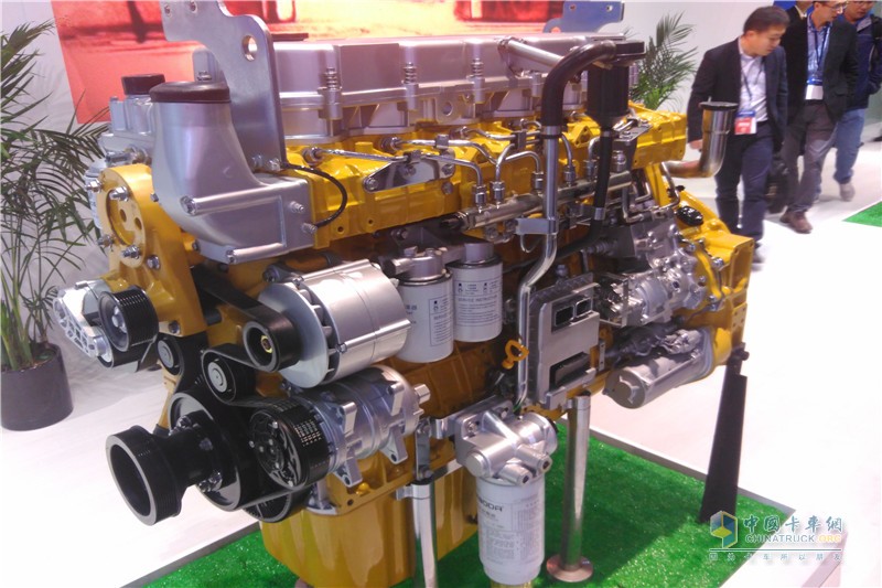 一汽解放 J6P重卡 60周年纪念版 460马力 6X4 国五万博体育app下载入口(CA4250P66K24T1A1E5)