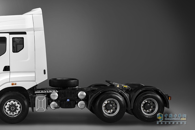 乘龙H7 6X2万博体育app下载入口