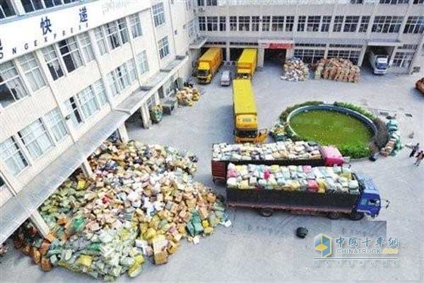 双十一快递爆仓