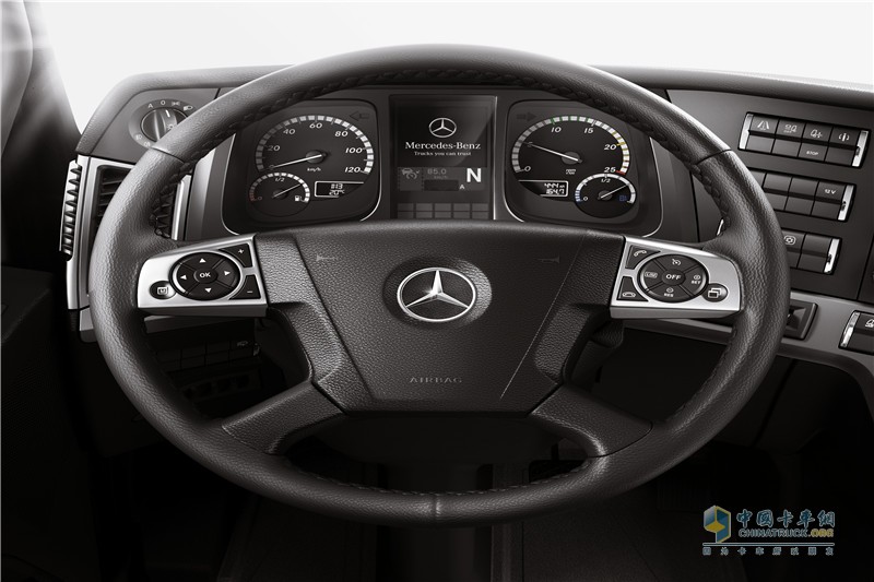 梅赛德斯-奔驰新Actros公路万博体育app下载入口