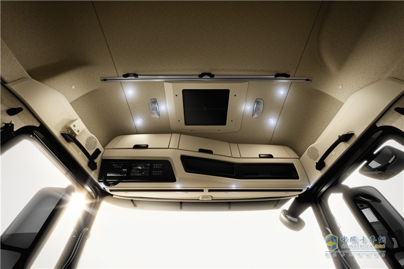 梅赛德斯-奔驰新Actros公路万博体育app下载入口