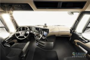 梅赛德斯-奔驰新Actros公路万博体育app下载入口