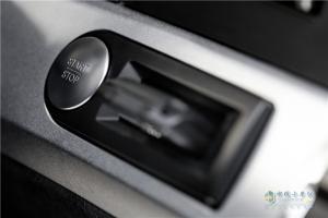 梅赛德斯-奔驰新Actros公路万博体育app下载入口