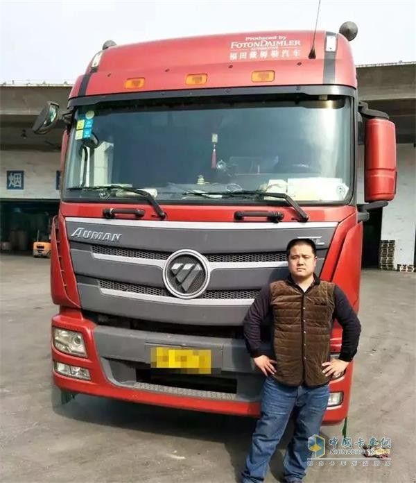 郑师傅与搭载康明斯ISG发动机的欧曼GTL万博体育app下载入口
