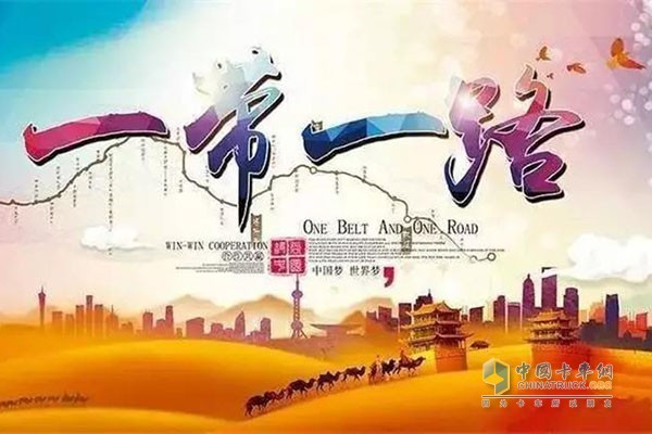 解放轻卡与红旗共同为上合峰会保驾护航