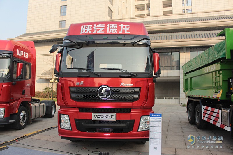 陕汽重卡 德龙X3000 460马力 6X4 万博体育app下载入口
 