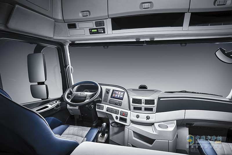 福田 欧曼EST-A 6系重卡 智能卡车 460马力 6X4 AMT自动挡万博体育app下载入口

