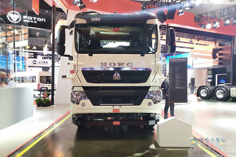 中国重汽 T5G L4级纯电动无人驾驶万博体育app下载入口
