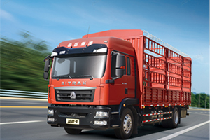 整车2年不限里程保修 重汽汕德卡畅行载货车主打“高端”