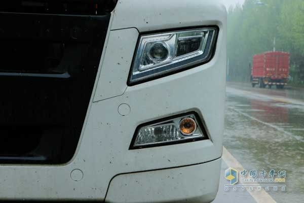 汕德卡C7H自动挡万博体育app下载入口