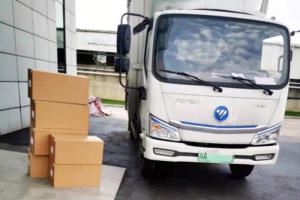 智蓝轻卡车主黄师畅谈 防疫物资运输的新担当