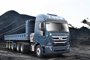 靠谱搭档，红岩杰狮C6 LNG万博体育app下载入口技能拉满