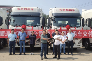 快速响应诉求 助力客户转型 25台东风快递万博体育app下载入口
在京交付