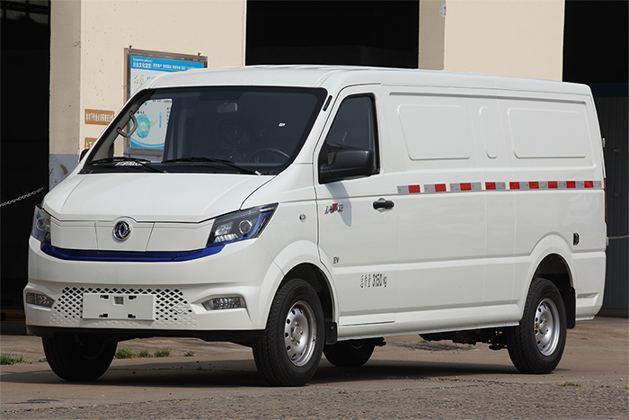 东风御风EM27L纯电动封闭货车：零排放高效物流新选择