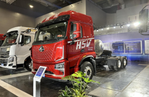 百公里省气2公斤！乘龙H5V创富版LNG万博体育app下载入口助您创富无忧