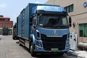 高效省钱 服务无忧！刘先生与乘龙H5纯电大单桥共赴创富新篇