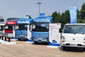 潍柴蓝擎全场景矩阵强势登场，硬核实力铸就高效运输优选！