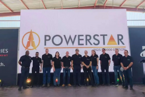 南非ESI公司第10000台北奔重卡正式下线