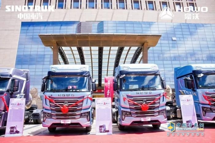 政策红利突显，海外出口稳健 中国重汽2025上半年营收、利润双提升