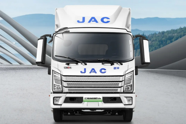 江淮新能源轻卡EV9：最快18分钟极速补能，城际满载任你行