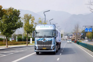 东风商用车：好车+好人 温暖相伴 可靠同行