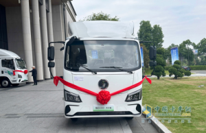 智云S300天行版引领城市物流新能源轻卡市场新风潮