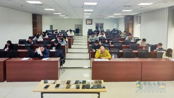 东风商用车：卷技能！拼能力！TA们用实力捍卫可靠