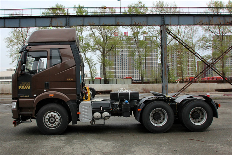 一汽解放 J6P重卡 标载型 350马力 6X4 国五LNG万博体育app下载入口(CA4250P66T1A3E24M5)