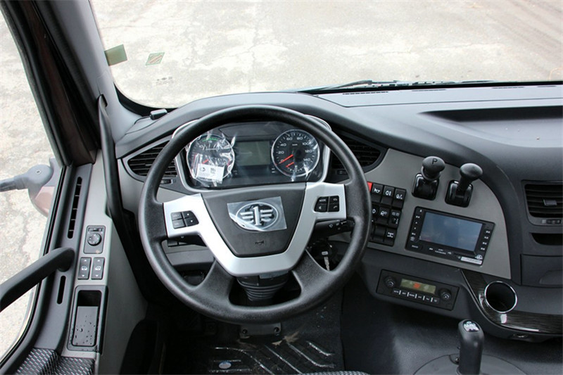 一汽解放 J6P重卡 标载型 350马力 6X4 国五LNG万博体育app下载入口(CA4250P66T1A3E24M5)