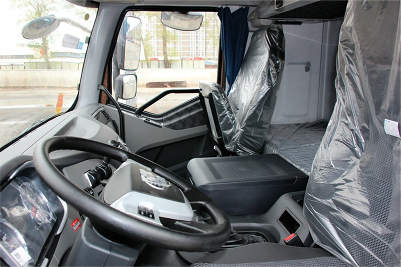 一汽解放 J6P重卡 标载型 350马力 6X4 国五LNG万博体育app下载入口(CA4250P66T1A3E24M5)