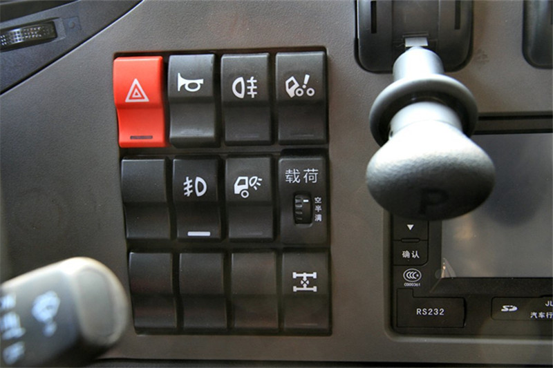 一汽解放 J6P重卡 领航版 460马力 6X4 国五万博体育app下载入口(CA4250P66K24T1A1E5)