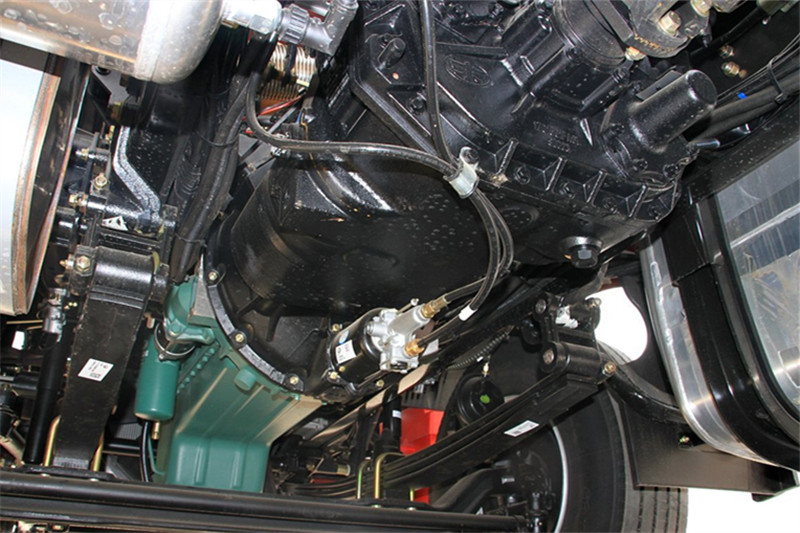 一汽解放 J6P重卡 领航版 460马力 6X4 国五万博体育app下载入口(CA4250P66K24T1A1E5)