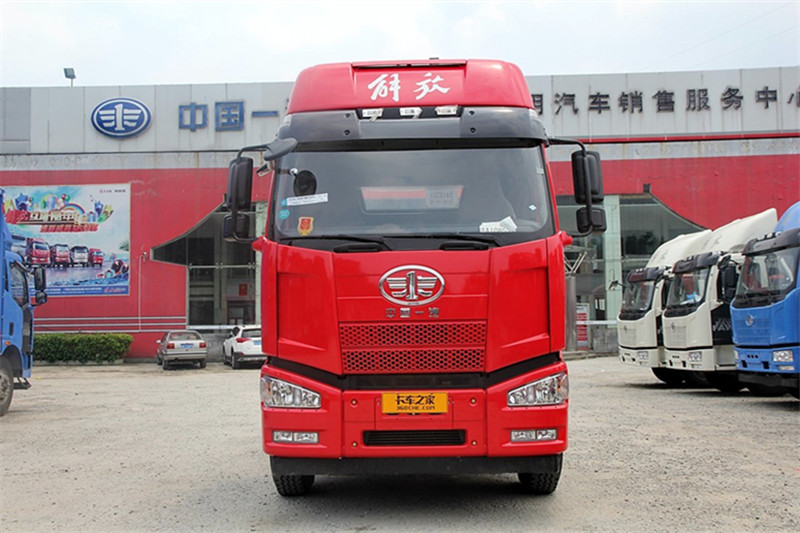 一汽解放 J6M重卡 350马力 4X2 国五港口万博体育app下载入口
(CA4180P63K2AE5)