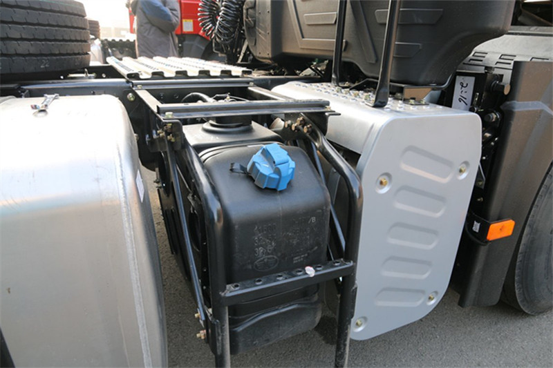 一汽解放 J6P重卡 领航版 460马力 4X2 国五万博体育app下载入口(CA4180P66K24E5)