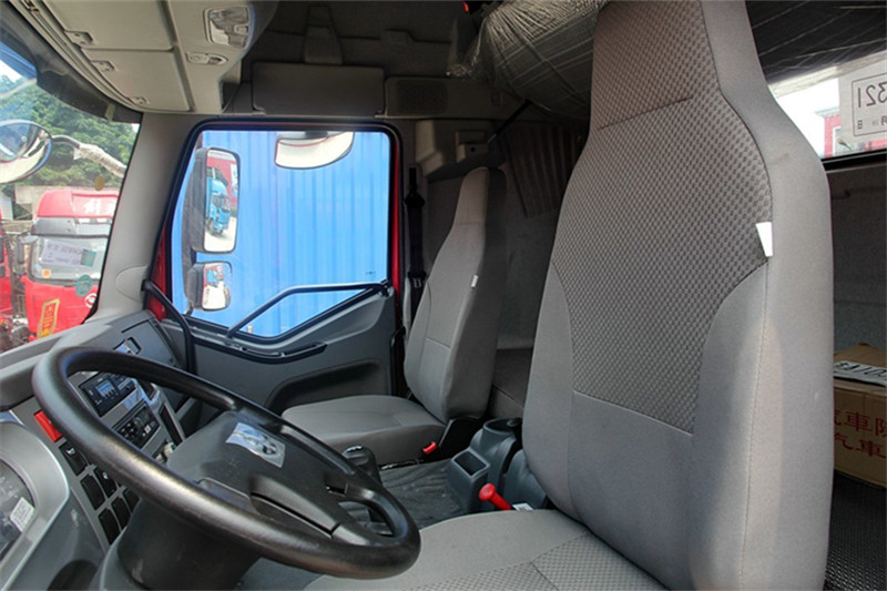 一汽解放 J6M准重卡 280马力 4X2 国四万博体育app下载入口(CA4160P63K1XE4) 