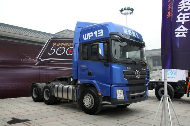 陕汽重卡 德龙X3000 超强版 550马力 6X4 国五万博体育app下载入口(SX42584Y324)