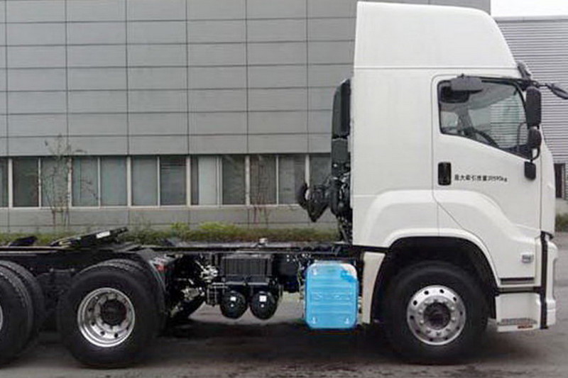 庆铃 VC61重卡 460马力 6X4 国五 万博体育app下载入口
(QL4250W2NCZ)