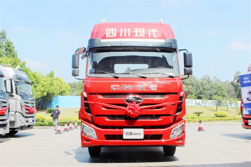 四川现代 致道800W重卡 310马力 4X2 国五万博体育app下载入口(CNJ4180KPG36V)